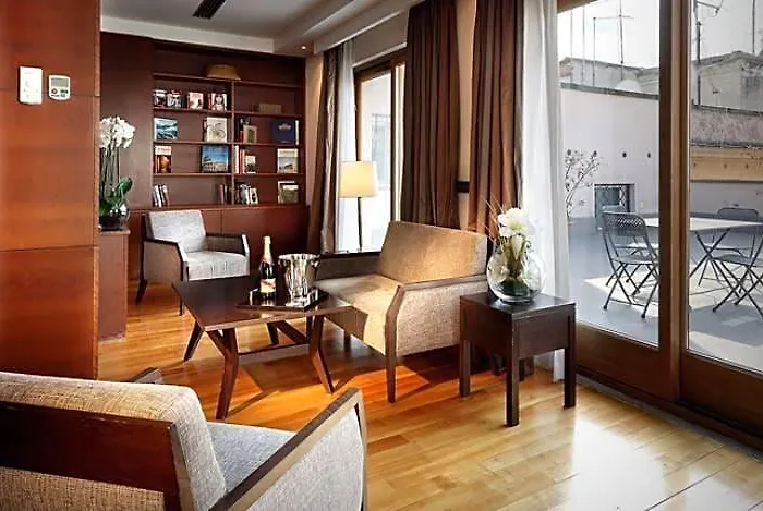Exe International Palace 4*