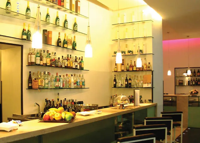 Exe International Palace Hotel 4*